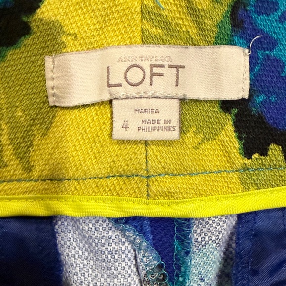 LOFT High Waist Floral Blue and Yellow Shorts - Picture 4 of 8